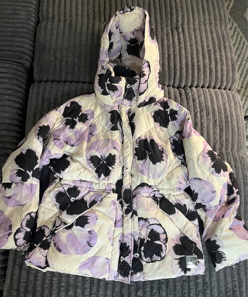 OOF WEAR Floral Quilted Puffer Jacket Size S